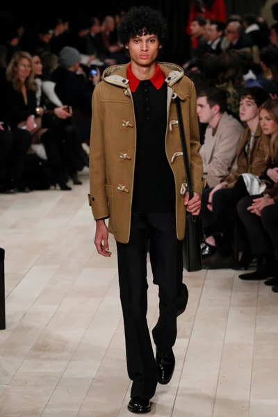 Look 21